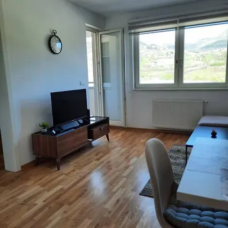 アパート Damej Apartment, Free Garage Parking