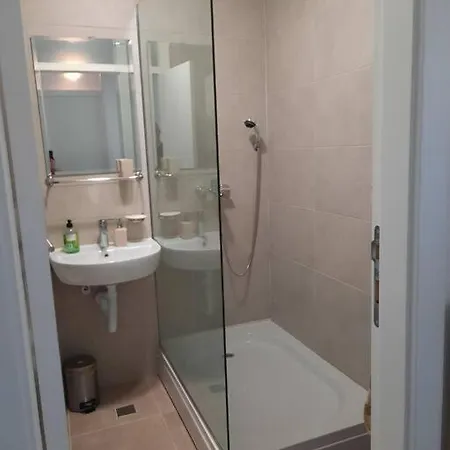 Daire Damej Apartment, Free Garage Parking Saraybosna